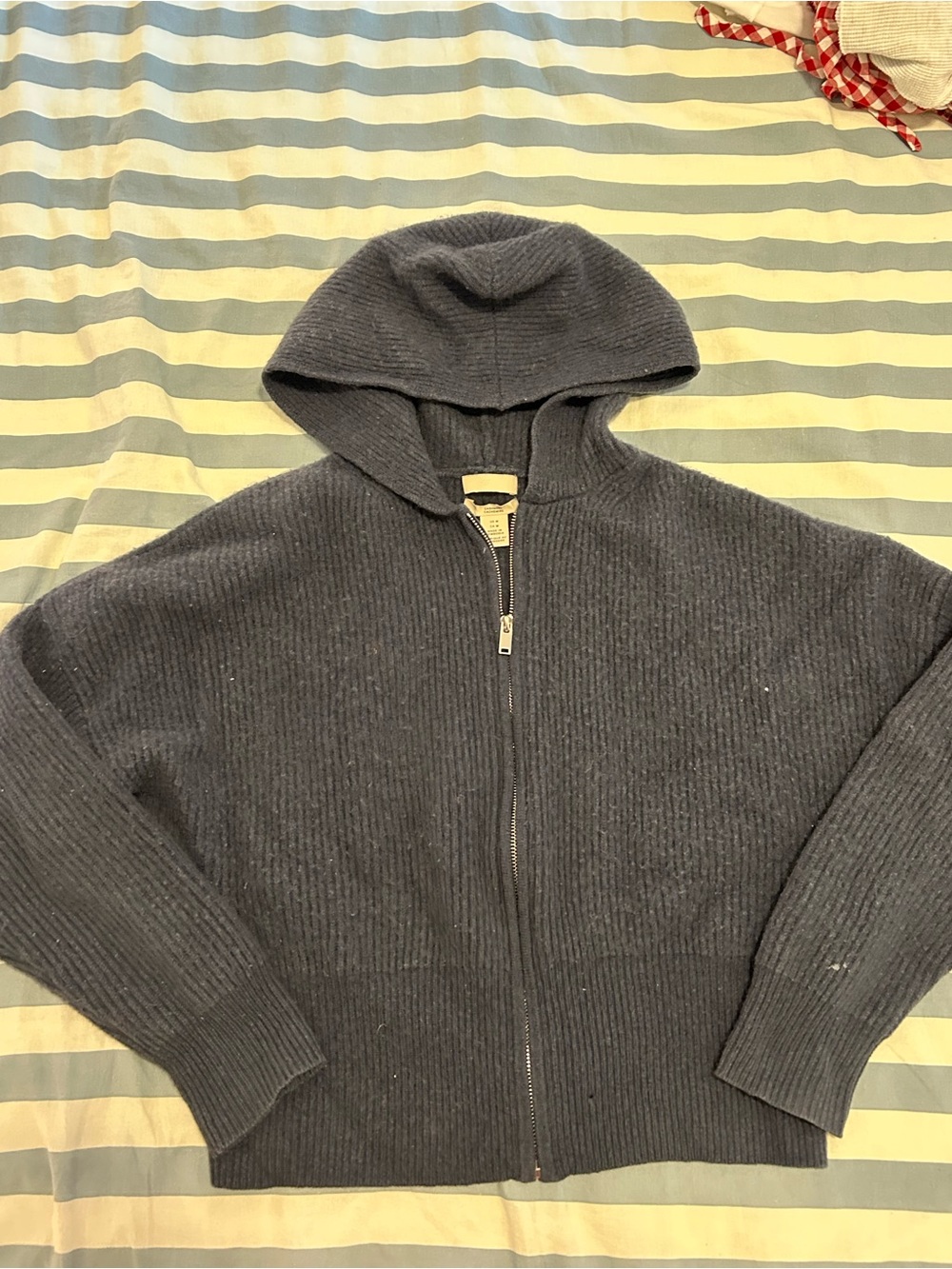 H&M women’s Chasmeire Hooded Full-Zip Ribbed Sweater - Charcoal Gray